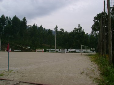 Campo de Futebol de Longos