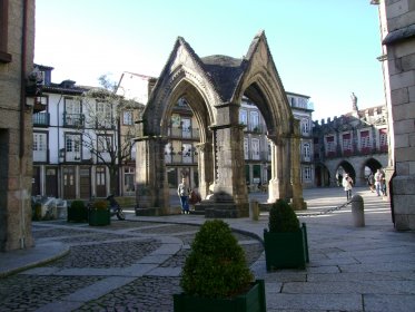 Passeio pelo Centro Histórico de Guimarães