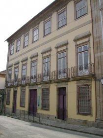 Casa dos Carneiros / Biblioteca Raúl Brandão