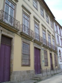 Casa dos Carneiros / Biblioteca Raúl Brandão
