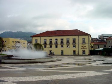 Castello Lopes Guimarães Shopping