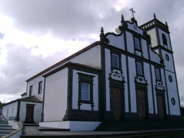 Igreja Paroquial da Lomba da Maia