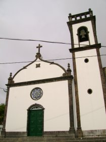 Igreja Paroquial de Ribeira das Taínhas