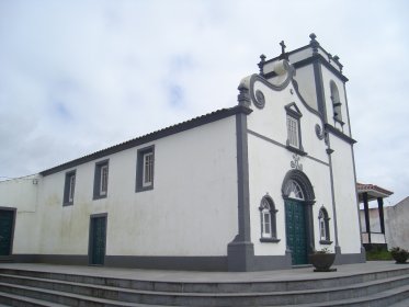 Igreja Paroquial da Várzea