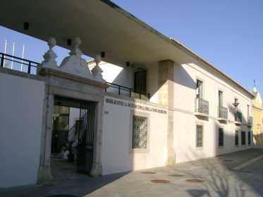 Biblioteca Municipal Orlando Ribeiro
