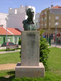 Busto de Álvaro Manuel Roxo