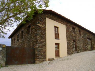 Casa dos Pinelas
