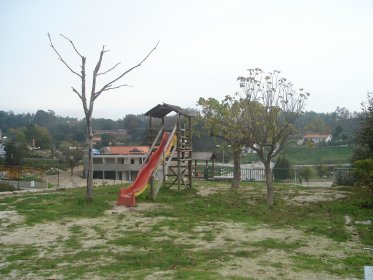 Parque Infantil do Centro Paroquial de Tuias
