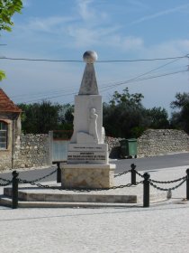 Monumento aos Trabalhadores da Pedra