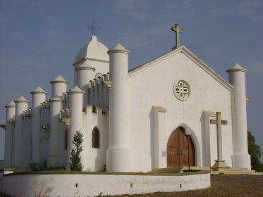 Igreja de Mina de São Domingos