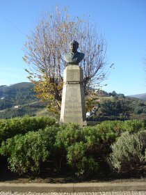 Busto de Conselheiro José Maria Alpoim