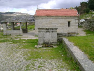 Capela e Chafariz de São Bartolomeu