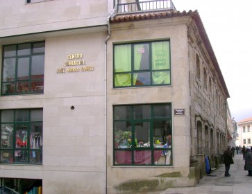 Centro Comercial José Maria Gomes