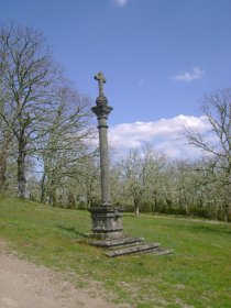 Cruzeiro da Senhora dos Galegos