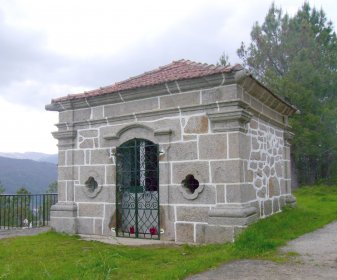 Capela Mortuária de Ferral