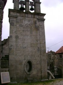 Igreja Matriz de Serraquinhos