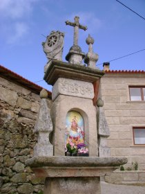 Alminhas com Relógio de Sol de Sabuzedo