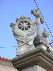 Alminhas com Relógio de Sol de Sabuzedo