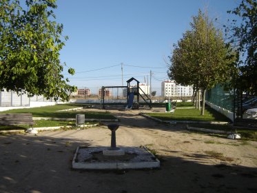 Parque infantil da Avenida Barbosa Du Bocage