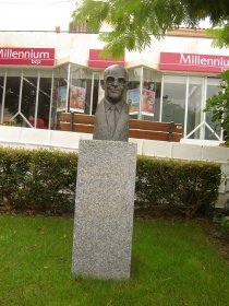 Estátua do Doutor José Fernandes Agudo