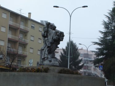 Estátua do Cavaleiro