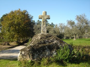 Cruz de Pedra