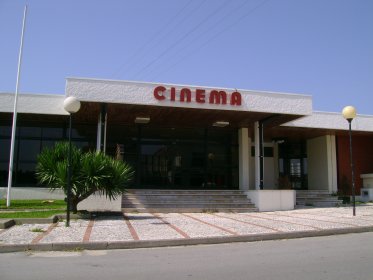 Cine-Teatro de Esmoriz