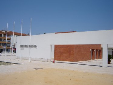 Biblioteca Municipal do Pinhal Novo