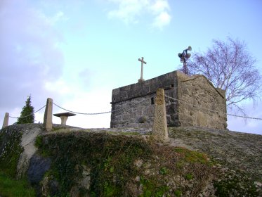 Capela de Provado / Castro de São Sebastião