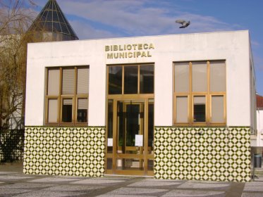 Biblioteca Municipal de Paredes de Coura