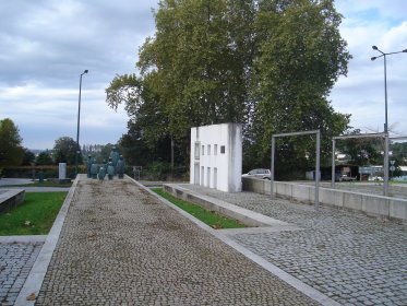 Monumento ao Carneirinho