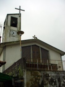 Igreja de Rio Mau