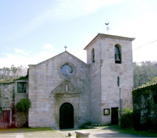 Igreja e Torre do Antigo Mosteiro de Vila Nova de Muía