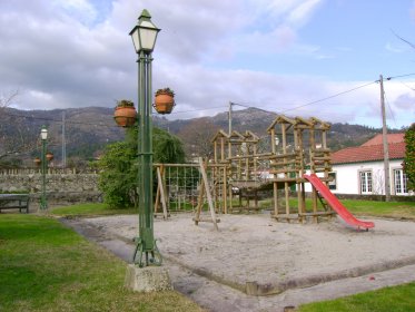 Parque Infantil de Mosteiro