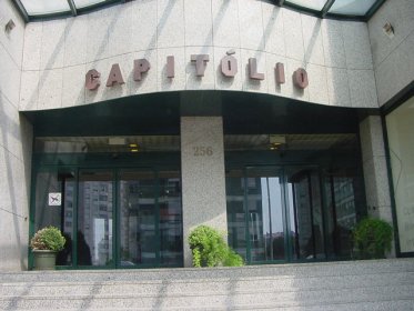Centro Comercial Capitólio
