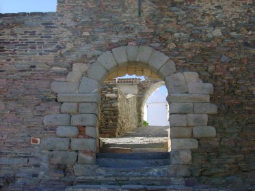 Porta do Buraco ou da Cisterna