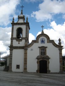 Igreja Paroquial de Pinheiro de Ázere