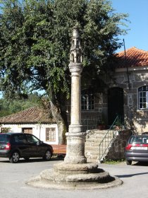 Pelourinho de Óvoa