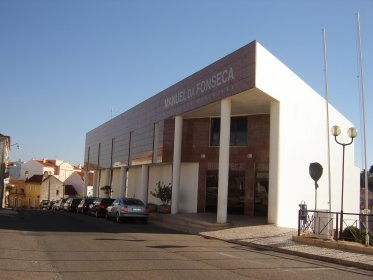 Biblioteca Municipal Manuel da Fonseca