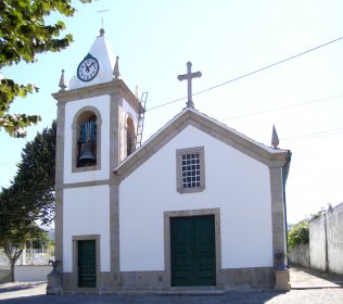Igreja de São Tiago de Carreira