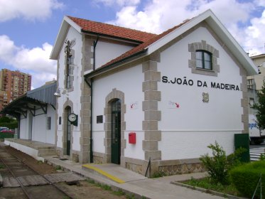 Estação de Caminhos-de-ferro de São João da Madeira