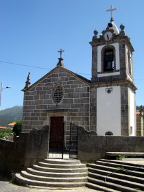 Igreja Matriz de Manhouce