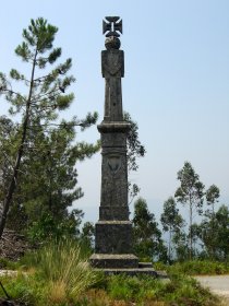 Cruzeiro de São Martinho das Moitas