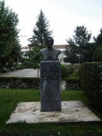 Busto de António F. Andrade