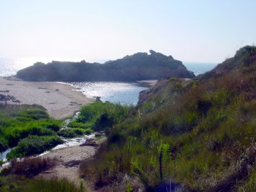Praia do Burrinho