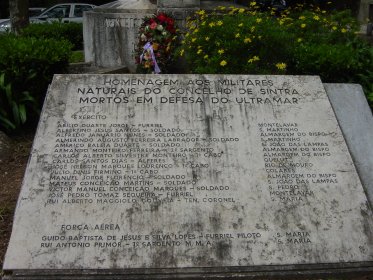 Monumento de Homenagem aos Militares do Concelho de Sintra Mortos em Guerras