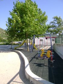 Parque Infantil Pontes de Monfalim