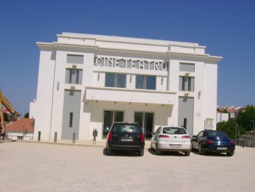 Cine-Teatro de Sobral de Monte Agraço