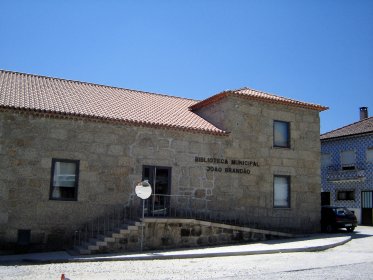 Edifício da Biblioteca Municipal João Brandão