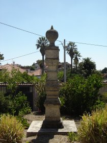 Escultura em Homenagem a Albano Gonçalves